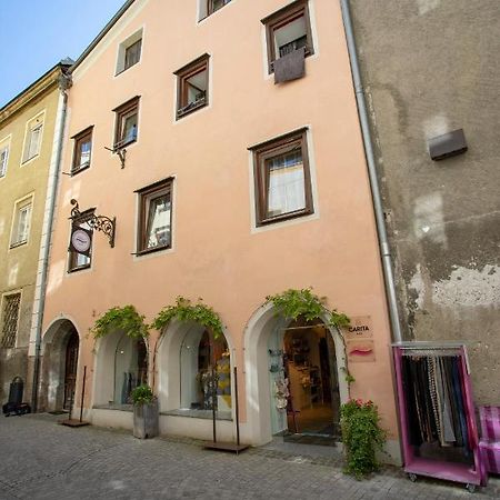 Traditional Old Town Apartment Hall in Tirol Luaran gambar